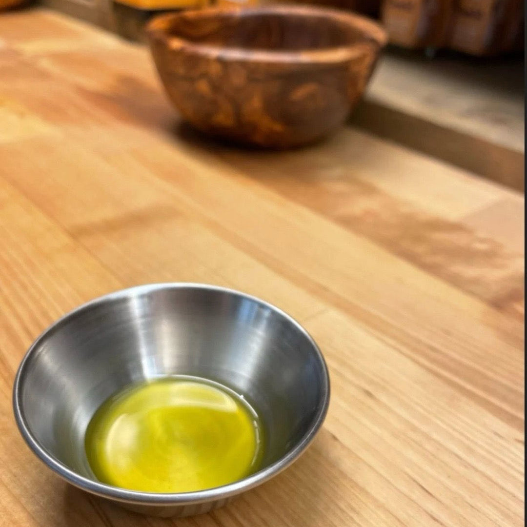 Organic Olive Oil Infused with Garlic - (60 ml)